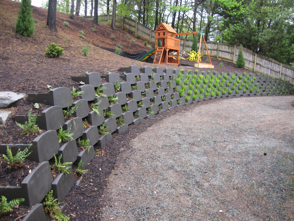 DRAINAGE - Smartslope planted retaining wall play area leveling, Erosion control